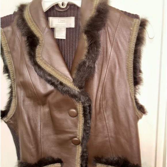 Women genuine, leather, and fur trim vest - Picture 1 of 5